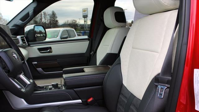2025 Toyota Sequoia Platinum