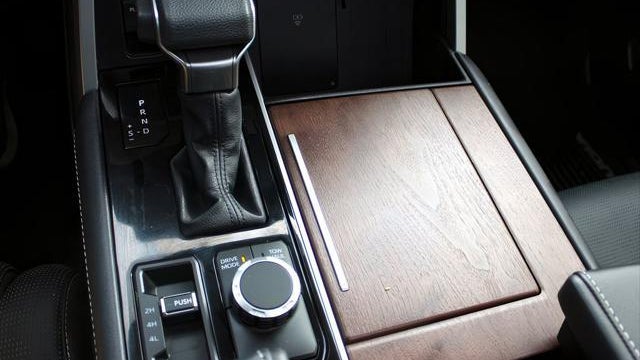 2025 Toyota Sequoia Platinum