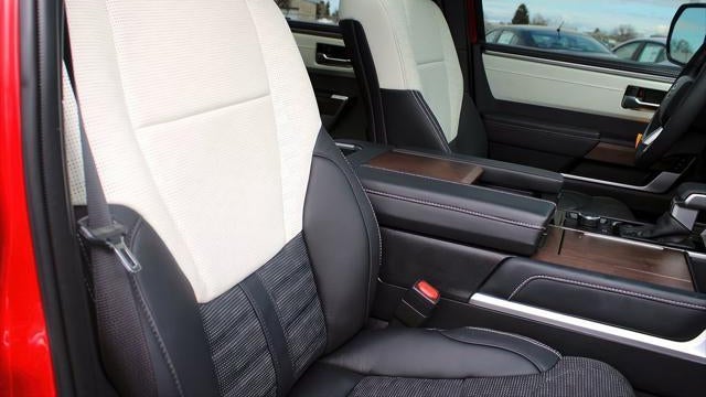2025 Toyota Sequoia Platinum