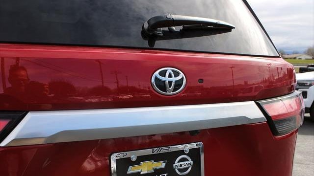 2025 Toyota Sequoia Platinum