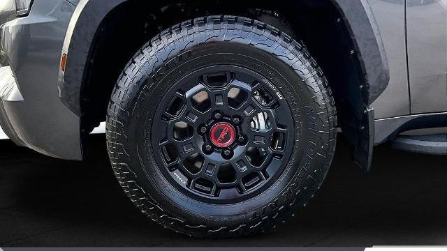 2025 Toyota Sequoia SR5