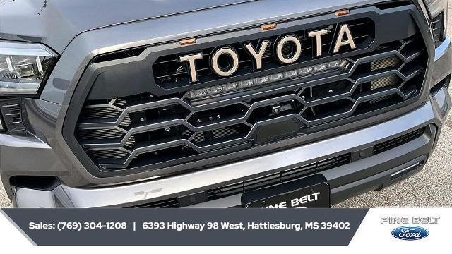 2025 Toyota Sequoia SR5
