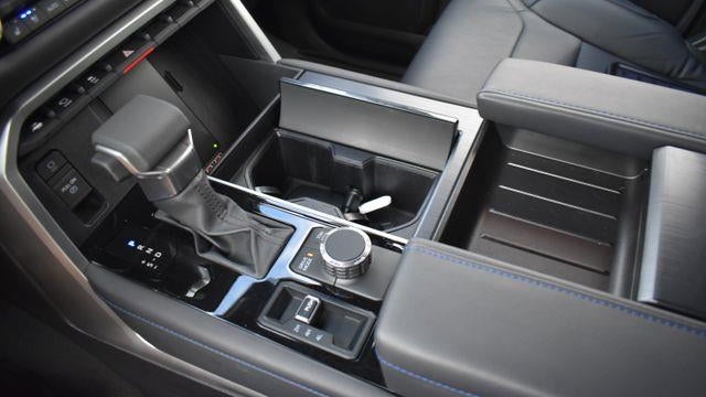 2025 Toyota Sequoia Platinum