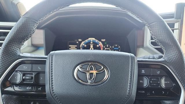 2023 Toyota Sequoia SR5