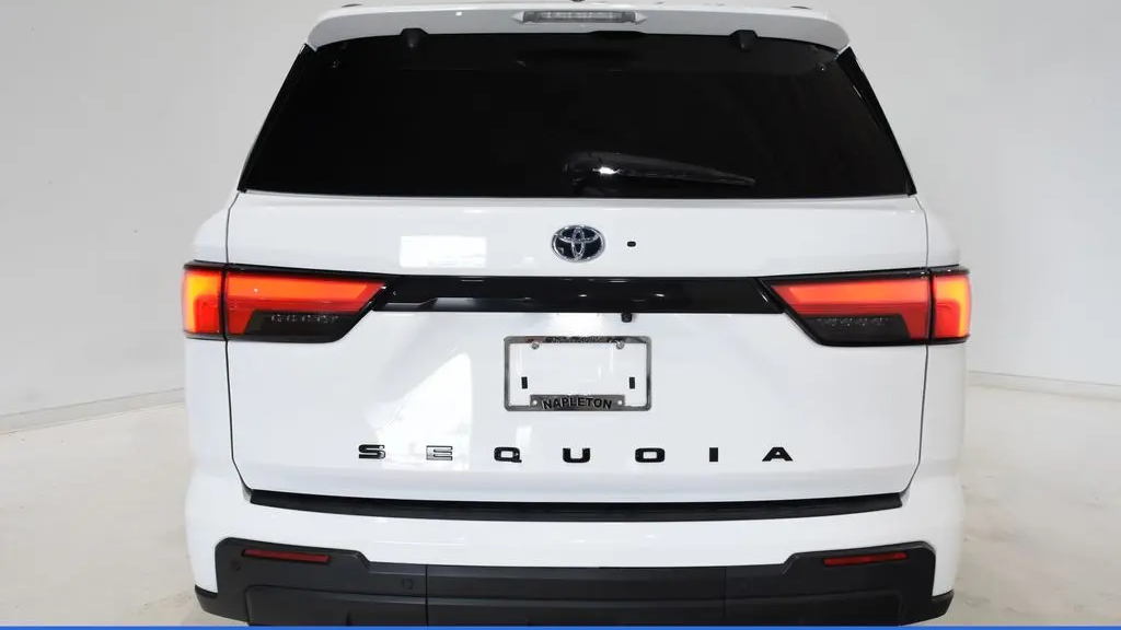 2023 Toyota Sequoia SR5