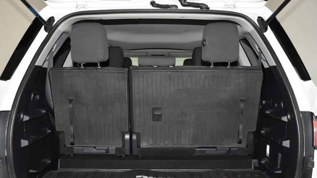 2023 Toyota Sequoia SR5