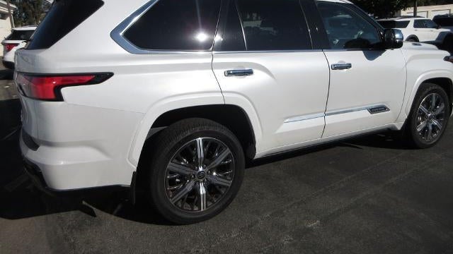 2023 Toyota Sequoia SR5