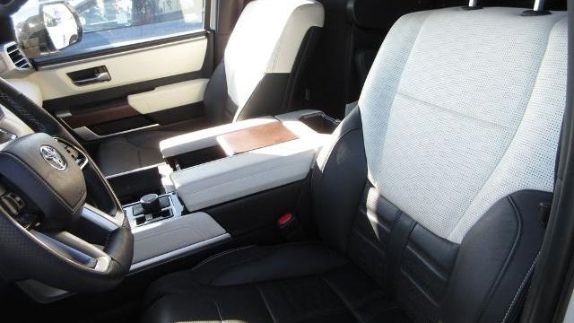 2023 Toyota Sequoia SR5