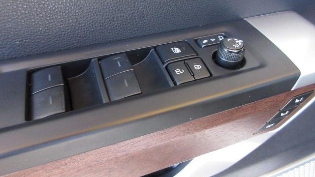 2023 Toyota Sequoia SR5