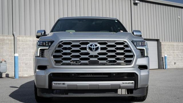 2024 Toyota Sequoia SR5