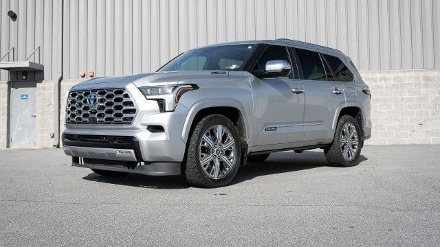 2024 Toyota Sequoia SR5
