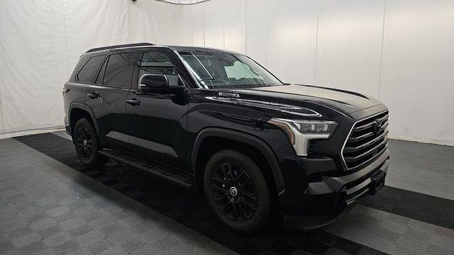 2024 Toyota Sequoia SR5