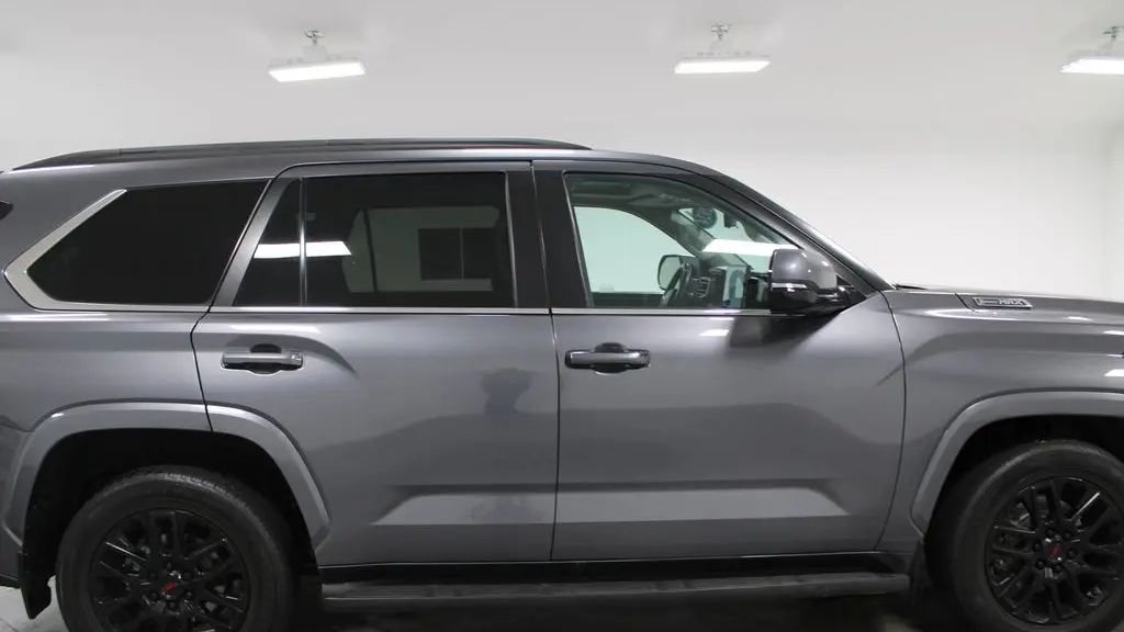 2024 Toyota Sequoia SR5