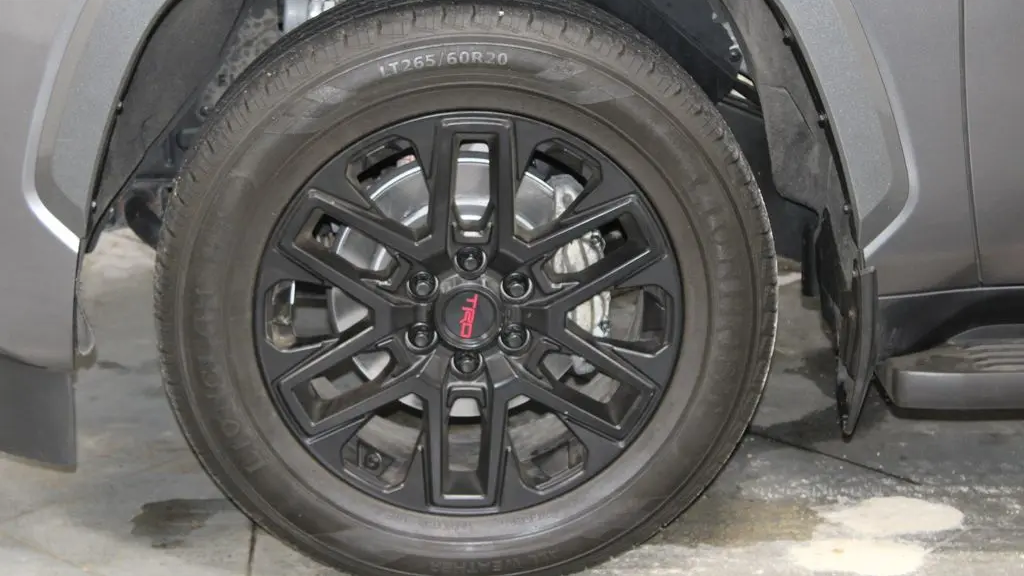 2024 Toyota Sequoia SR5