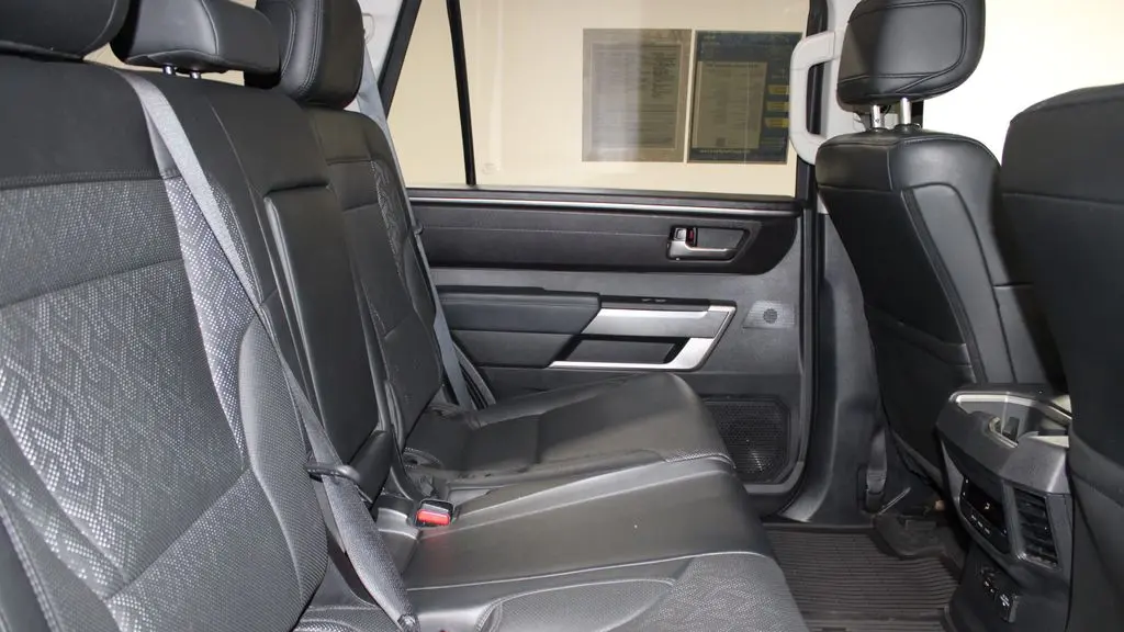 2024 Toyota Sequoia SR5