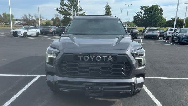 2024 Toyota Sequoia SR5