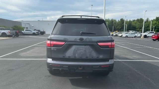 2024 Toyota Sequoia SR5