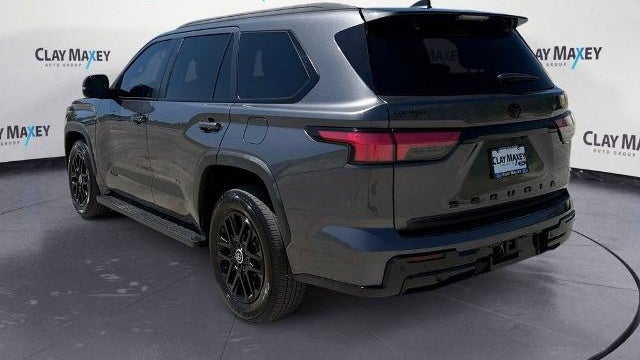 2024 Toyota Sequoia SR5