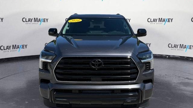 2024 Toyota Sequoia SR5