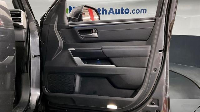 2024 Toyota Sequoia Platinum
