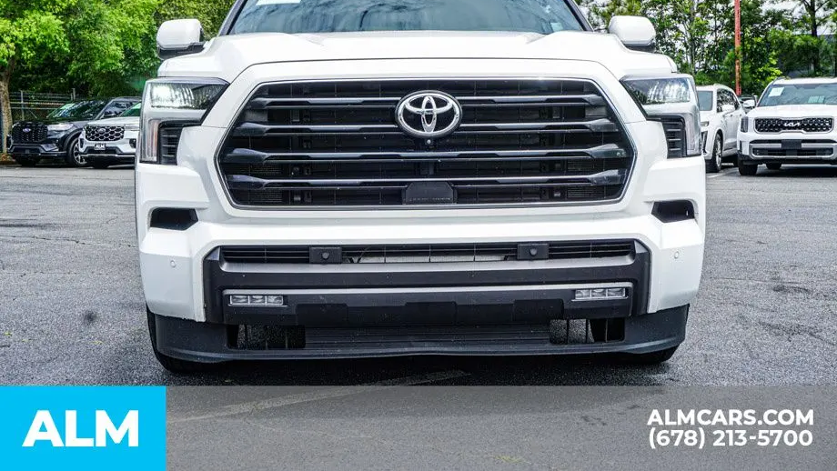 2025 Toyota Sequoia SR5