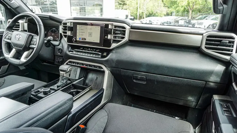2025 Toyota Sequoia SR5