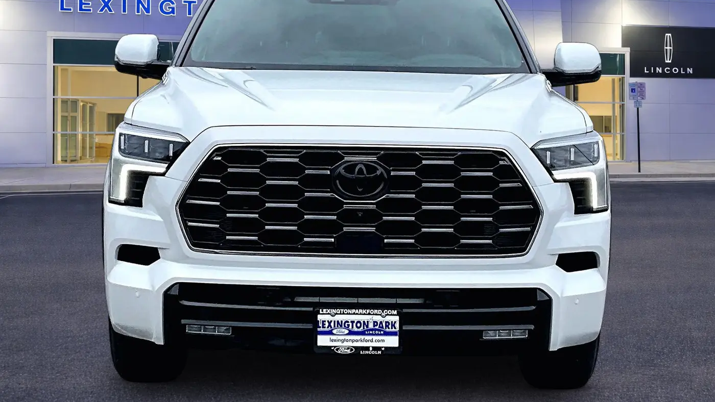 2025 Toyota Sequoia SR5