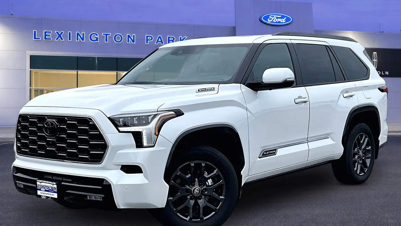 2025 Toyota Sequoia SR5
