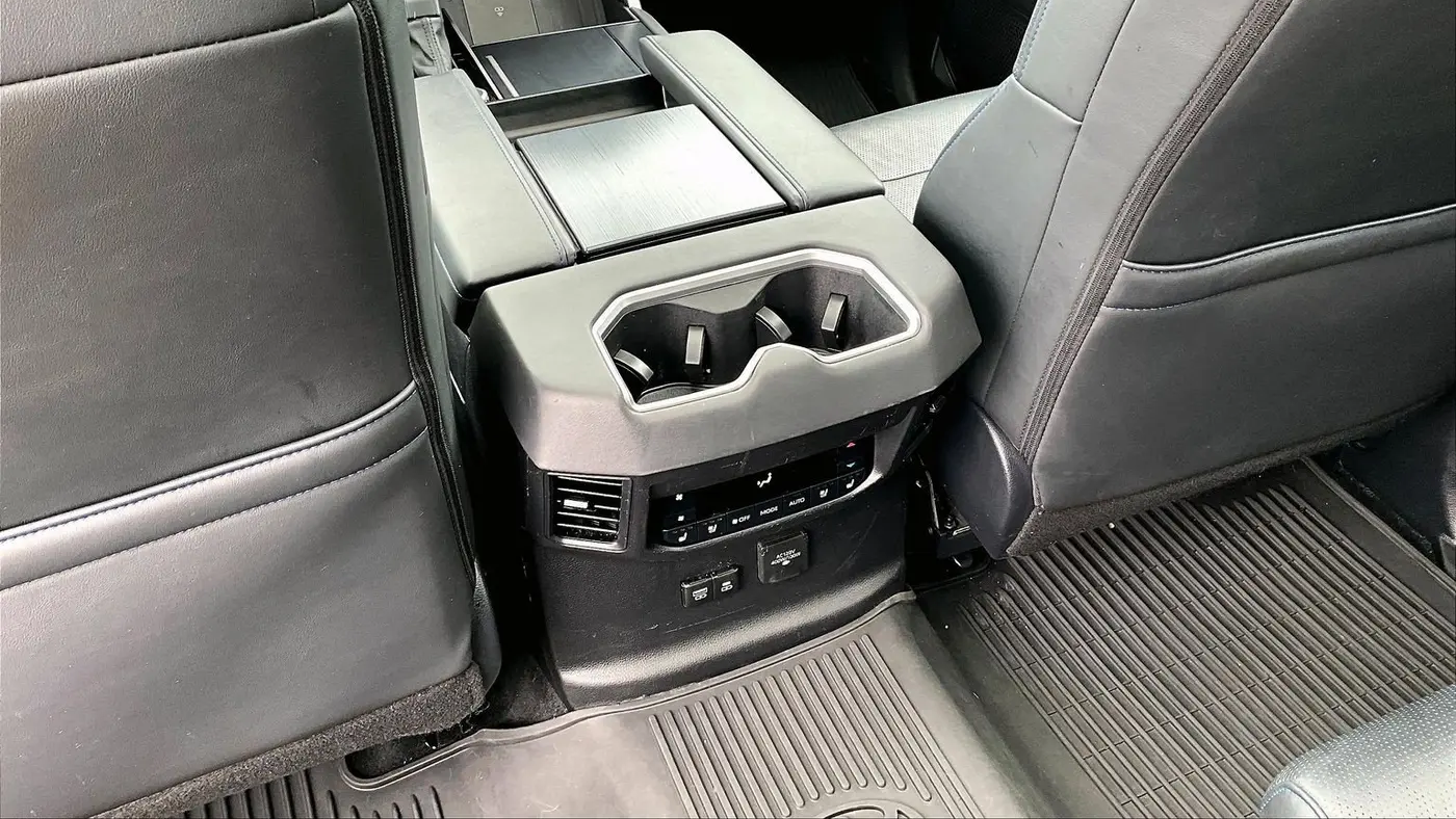 2025 Toyota Sequoia SR5