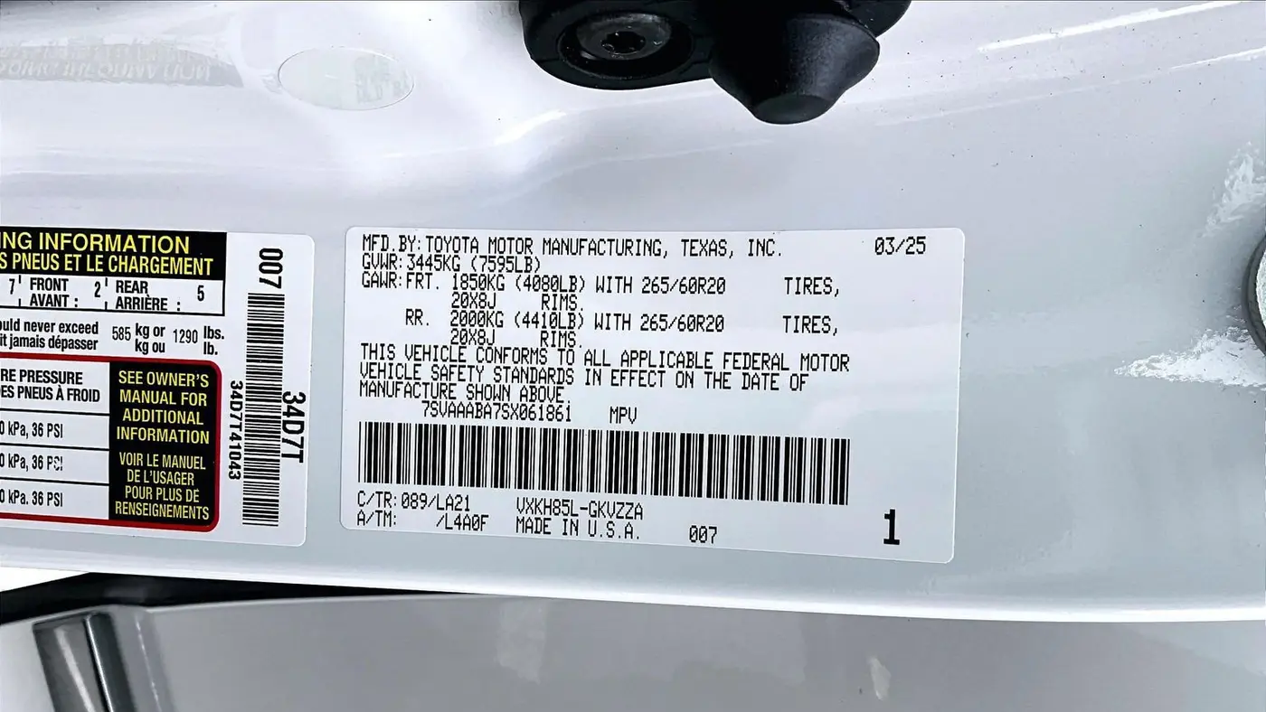 2025 Toyota Sequoia SR5