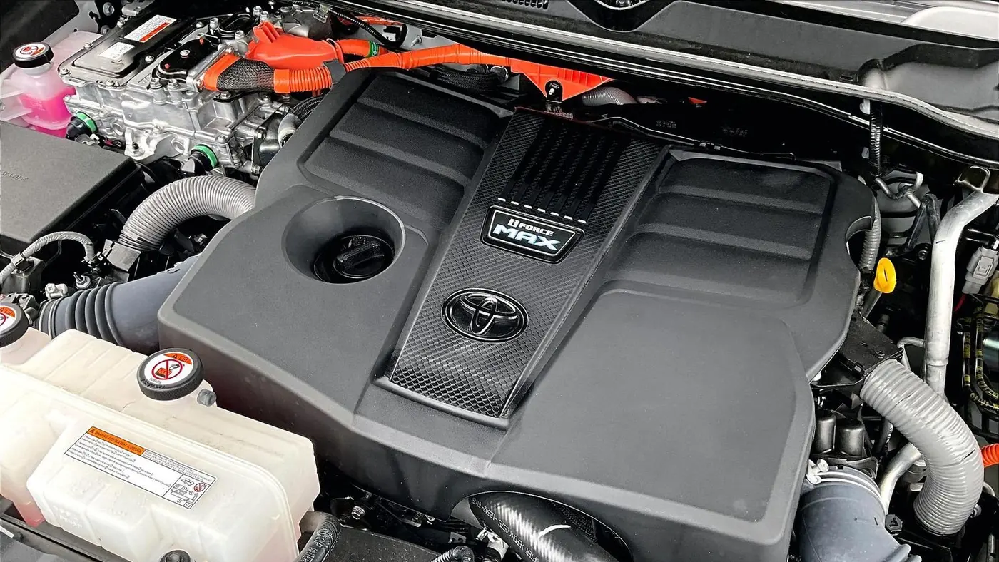 2025 Toyota Sequoia SR5
