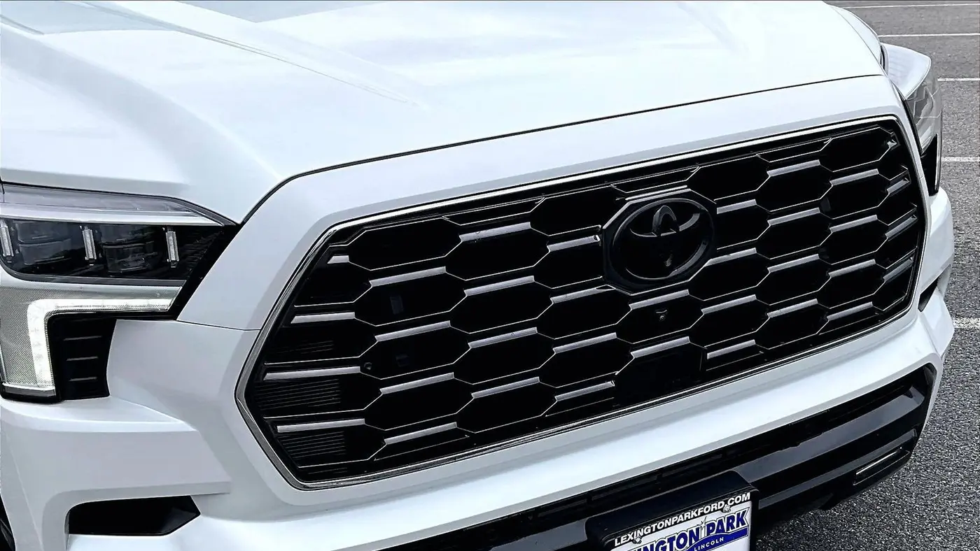 2025 Toyota Sequoia SR5