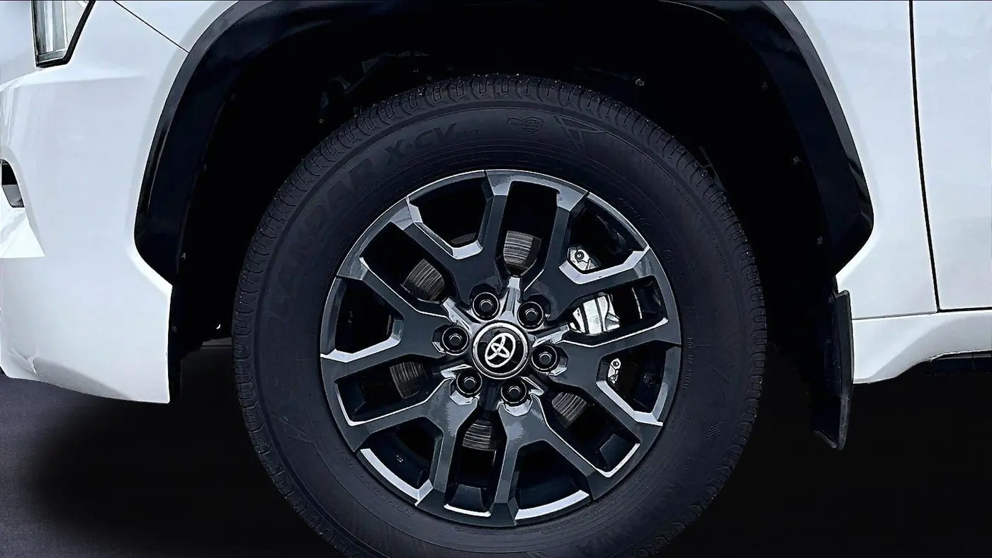 2025 Toyota Sequoia SR5