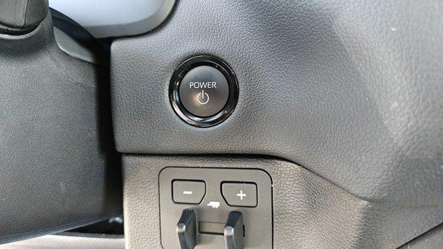 2025 Toyota Sequoia SR5