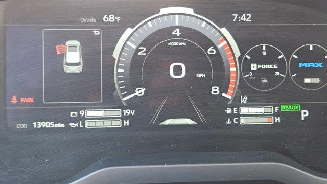 2025 Toyota Sequoia SR5