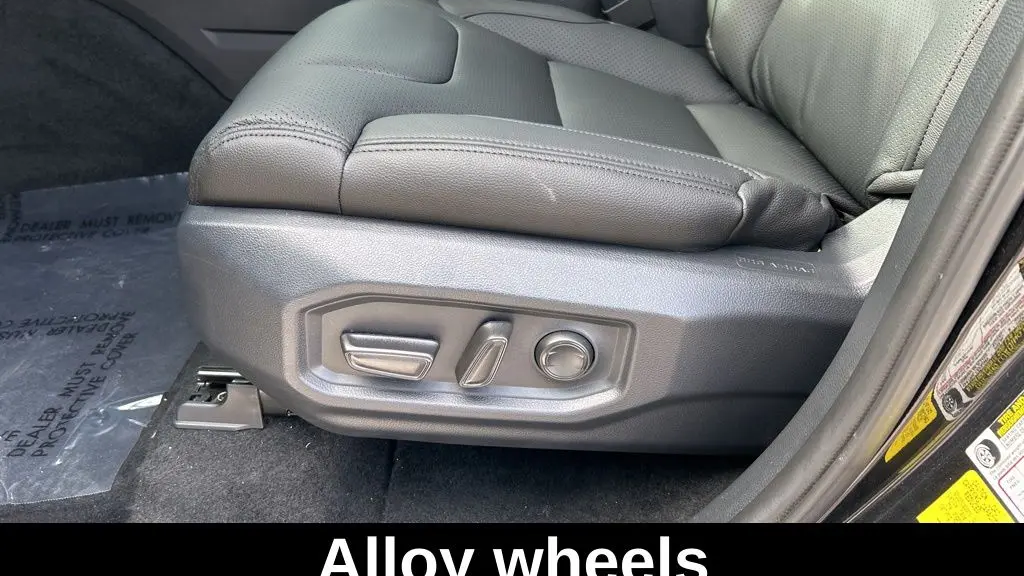 2025 Toyota Sequoia SR5