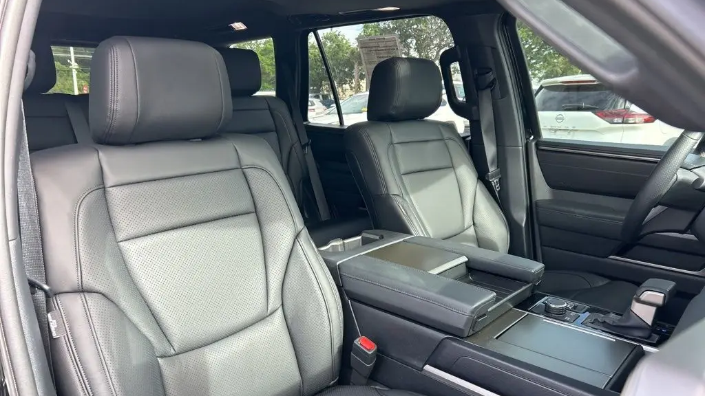 2025 Toyota Sequoia SR5