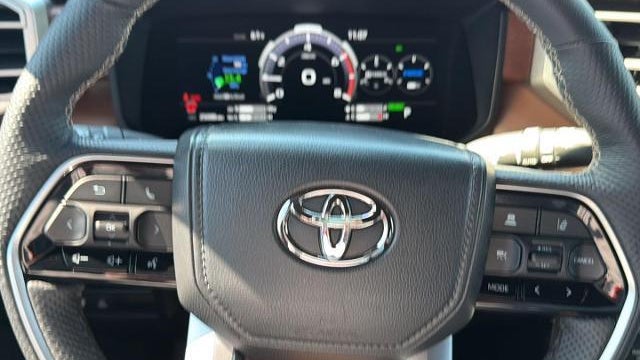 2025 Toyota Sequoia SR5