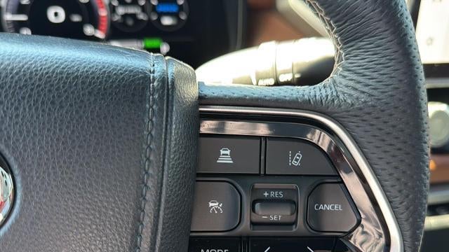2025 Toyota Sequoia SR5