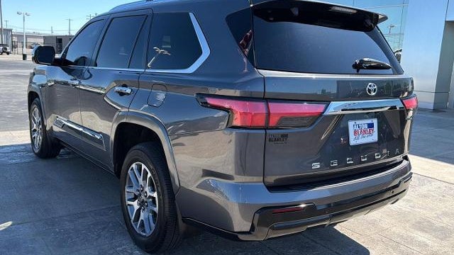 2025 Toyota Sequoia SR5