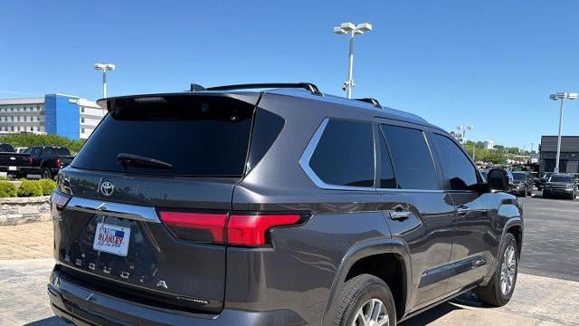 2025 Toyota Sequoia SR5