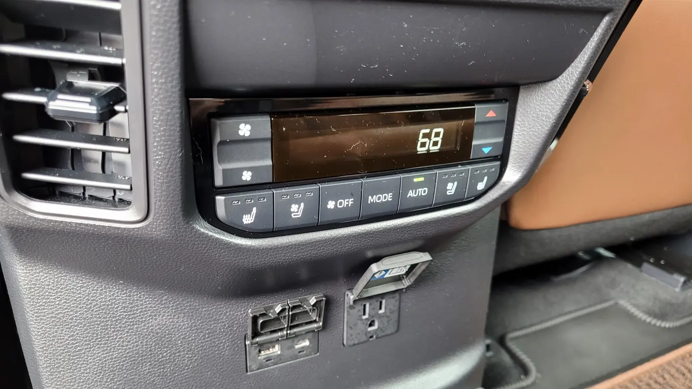 2025 Toyota Sequoia SR5