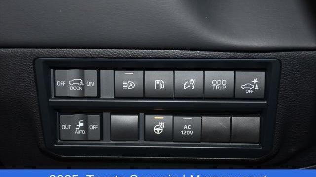 2025 Toyota Sequoia Platinum