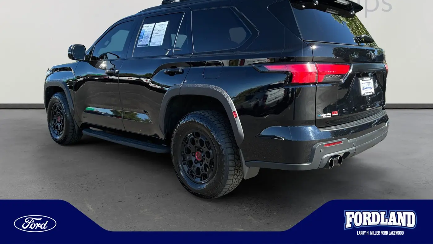 2026 Toyota Sequoia SR5