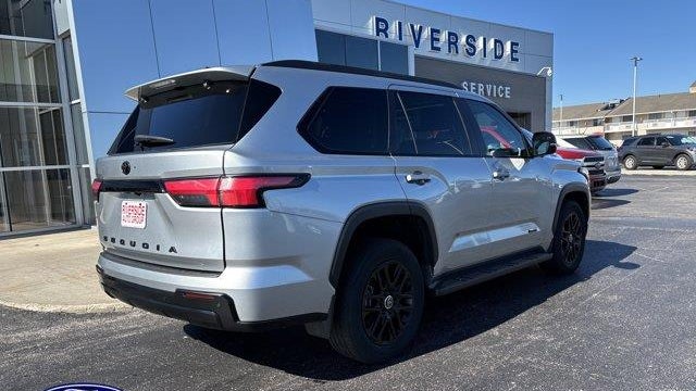 2024 Toyota Sequoia Capstone