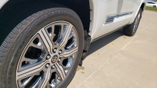2024 Toyota Sequoia SR5