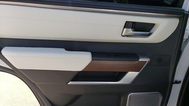 2024 Toyota Sequoia SR5