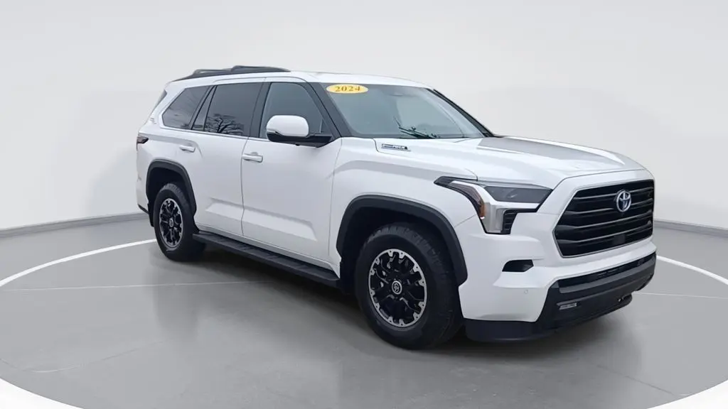 2024 Toyota Sequoia SR5