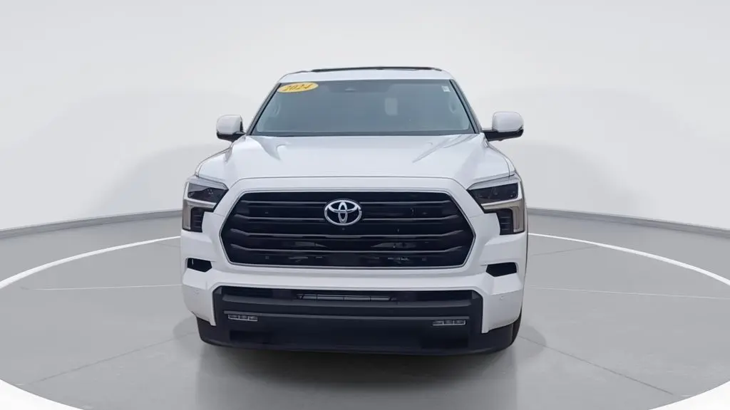 2024 Toyota Sequoia SR5