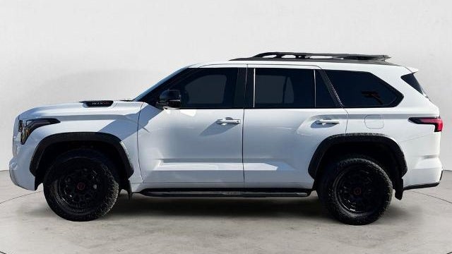 2025 Toyota Sequoia SR5